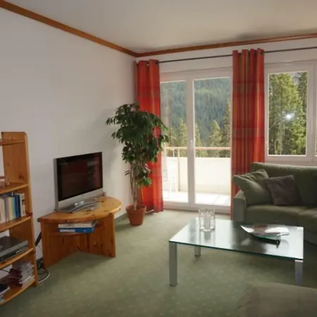 Paradies 041 شقة
